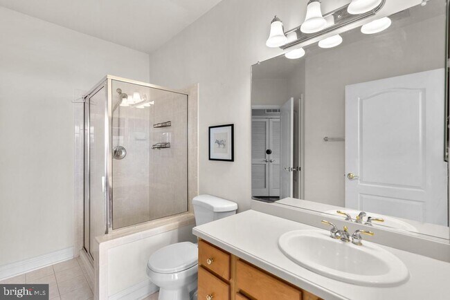 Building Photo - 803 Reserve Champion Dr