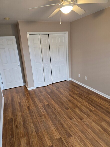 Building Photo - 1750 Pepperwood Way