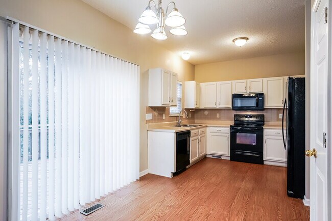 Building Photo - 112 Norrostown Pl