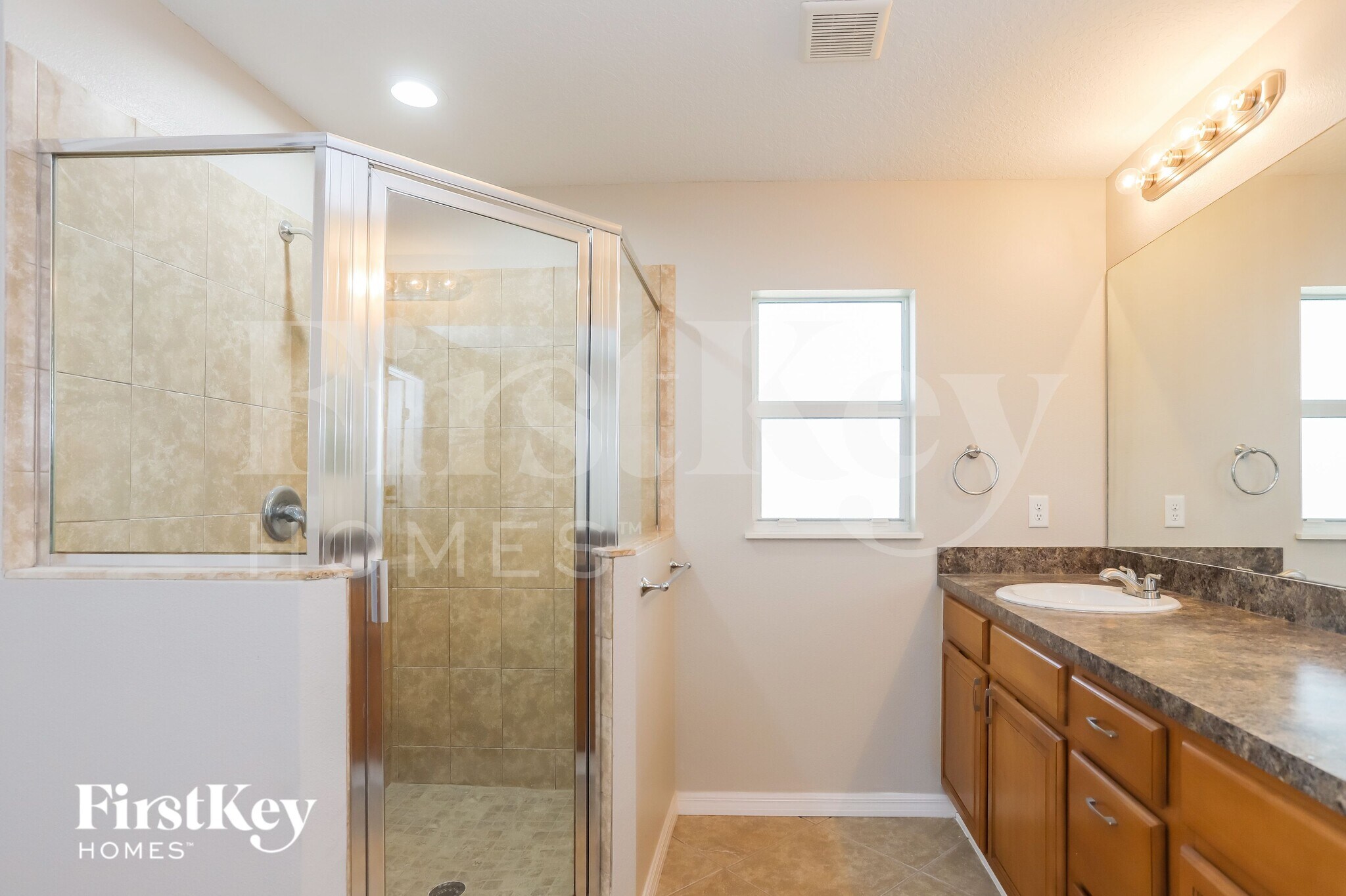 Building Photo - 1860 Kim Acres Ln