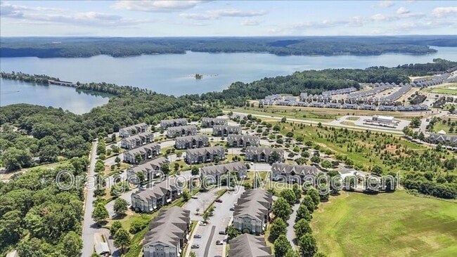 Building Photo - 1613 Muscovy Wy