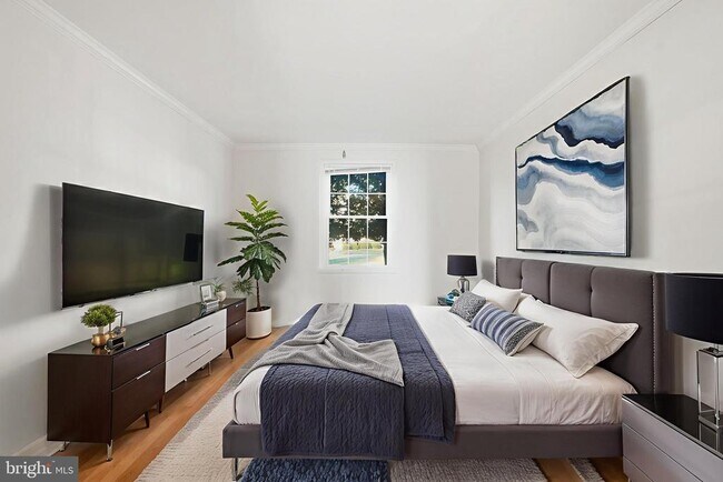 Building Photo - 4431 36th St S