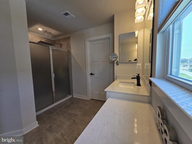 Building Photo - 7550 Mint Springs Ct
