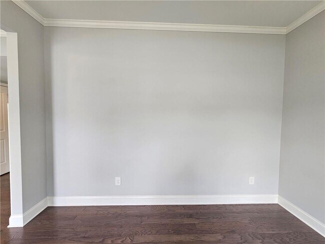 Building Photo - 3218 Leyden Ct