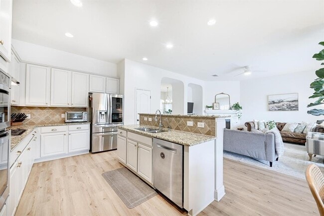 Building Photo - 7721 Haggans Ln