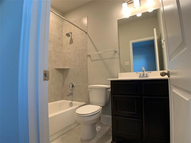 Building Photo - 2715 Altissimo Ct