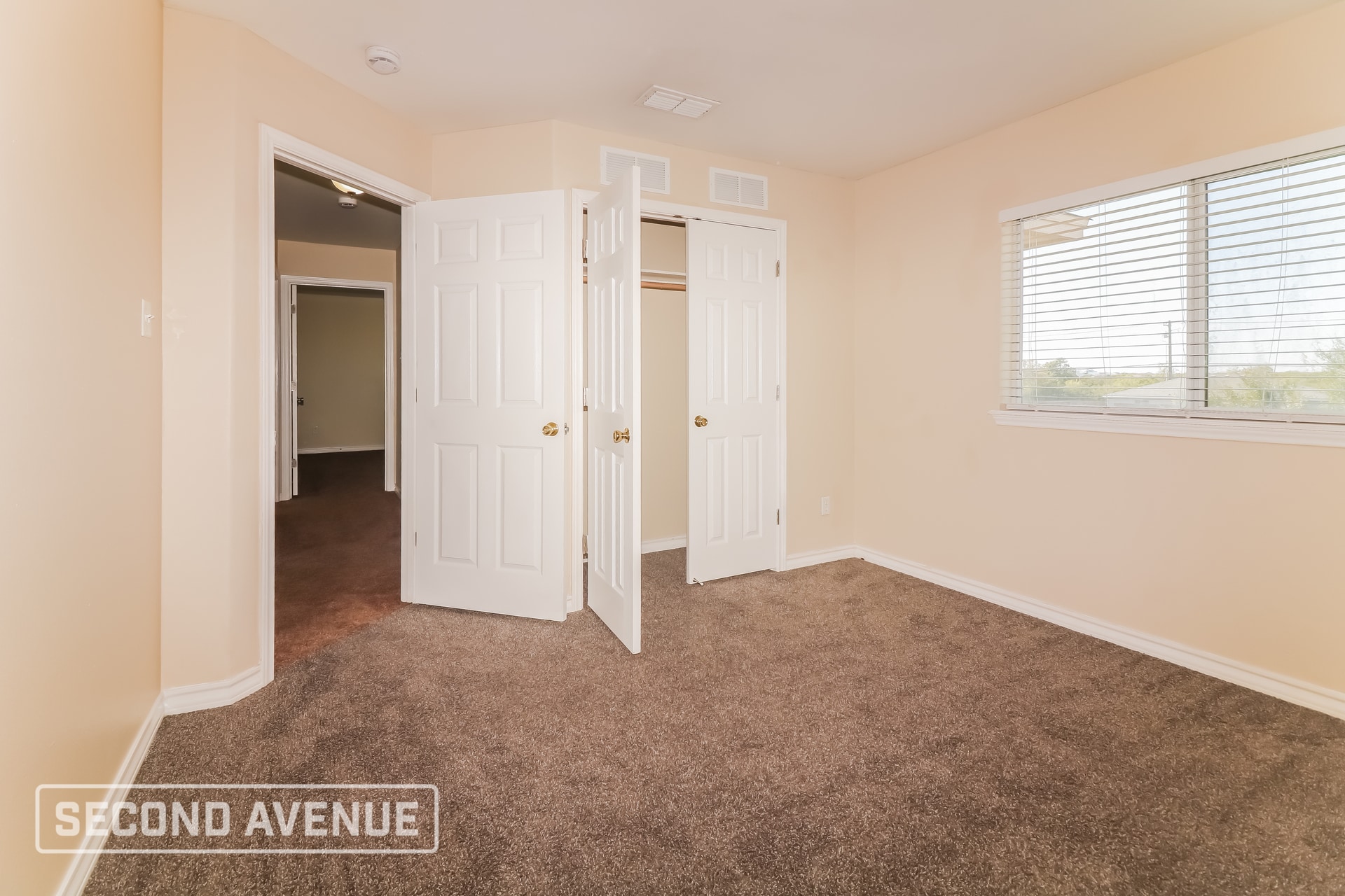 Building Photo - 1968 Westwood Dr