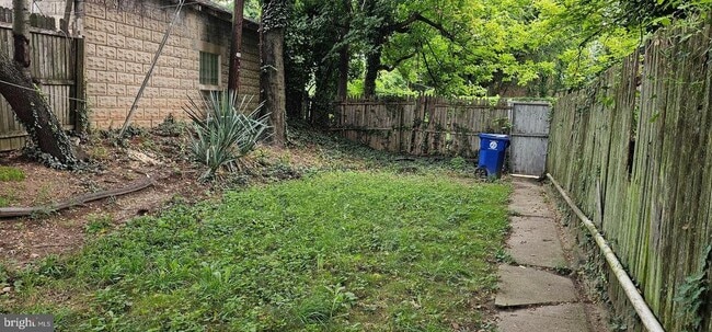 Building Photo - 4031 Greenmount Ave