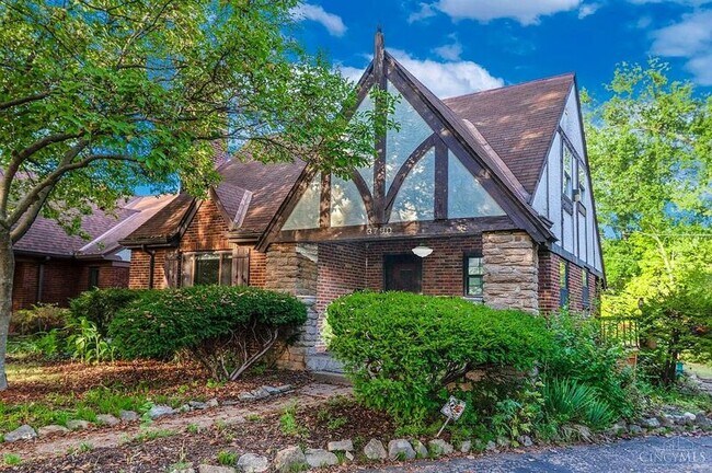 Building Photo - 3790 Grovedale Pl