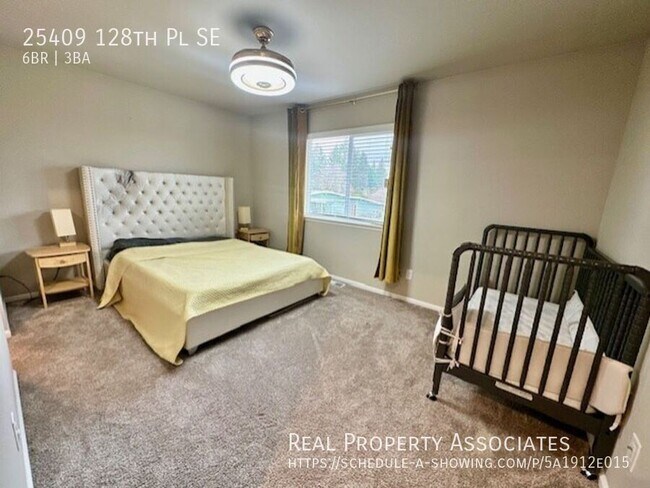 Building Photo - 25409 128th Pl SE