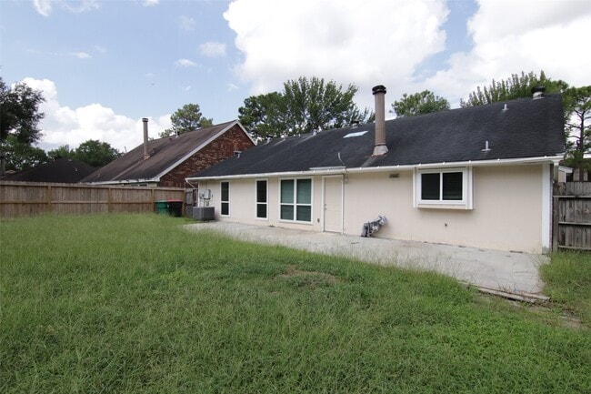Building Photo - 6918 Glen Rosa Dr