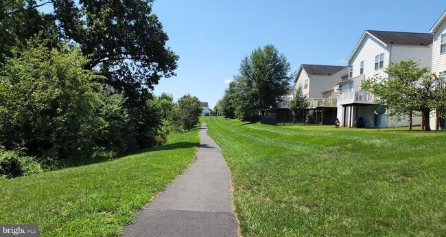 Building Photo - 16056 Sheringham Way