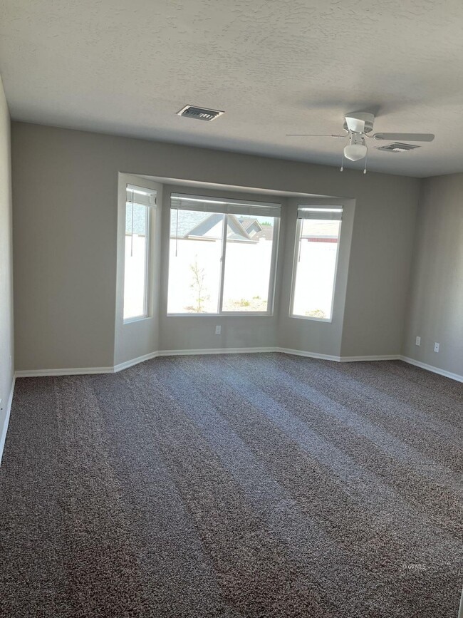 Building Photo - 1291 Kelson Pl