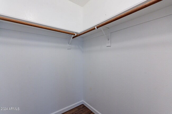 Building Photo - 820 W University Dr