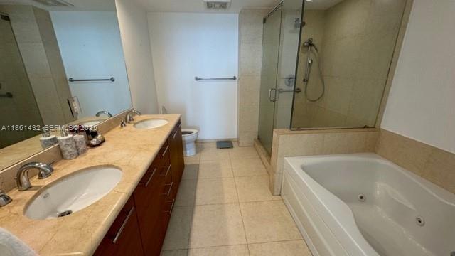 Building Photo - 50 Biscayne Blvd