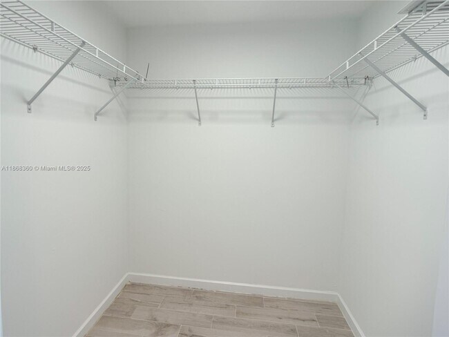 Building Photo - 50 Biscayne Blvd