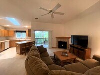 Building Photo - Furnished Second Floor Condo - Williams Bay