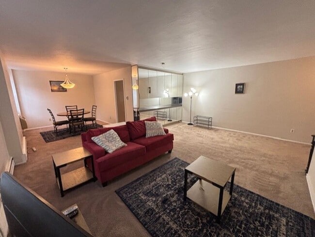 Building Photo - Beautiful Condo for Rent
