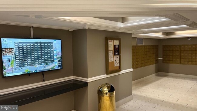 Building Photo - 5500 Friendship Blvd