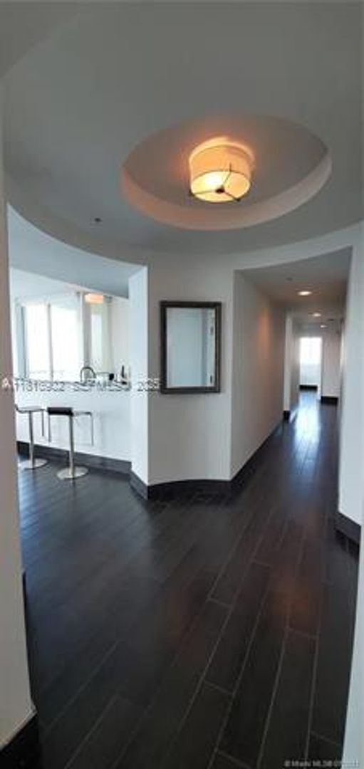 Building Photo - 253 NE 2nd St