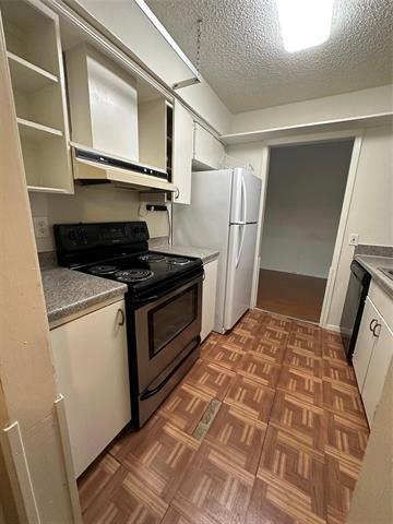 Building Photo - 4845 Cedar Springs Rd