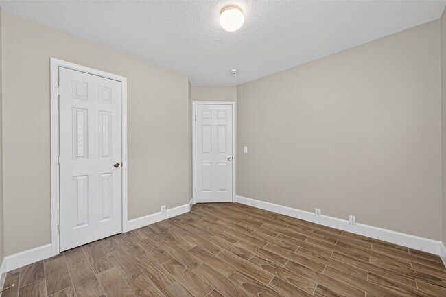 Building Photo - 21215 Barker Canyon Ln