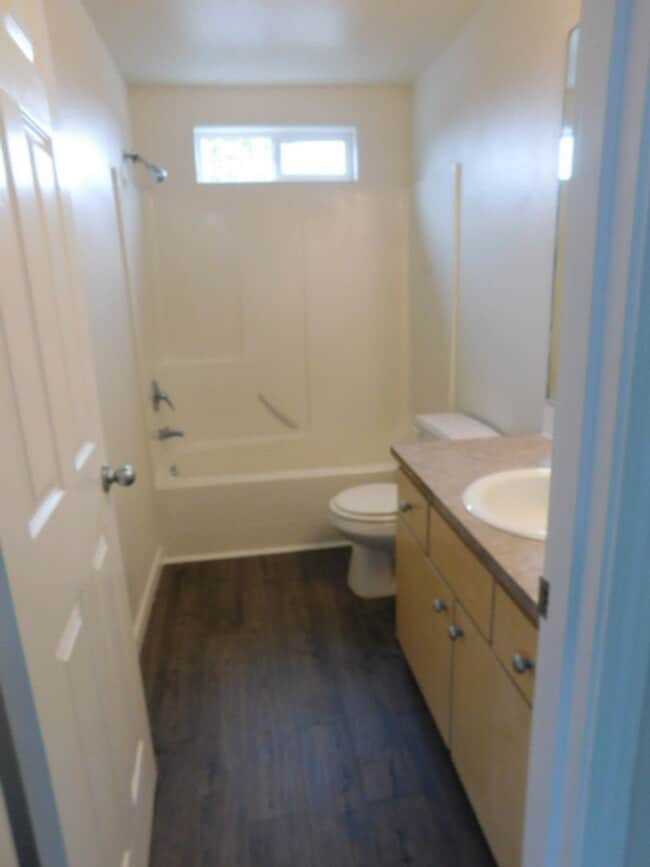 Building Photo - 3Bd/2.5Ba Two Story House - Available Soon!