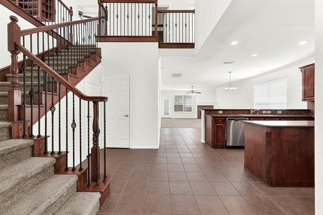 Building Photo - 13270 Roadster Dr
