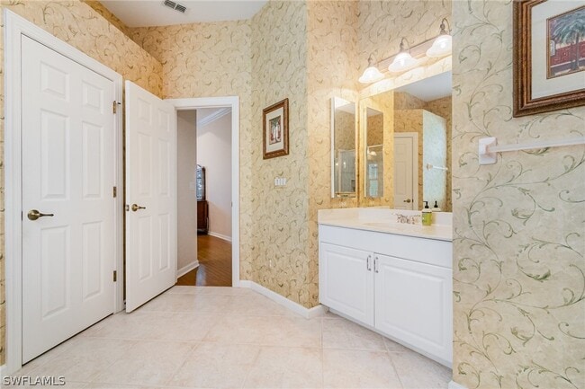 Building Photo - 20083 Seadale Ct