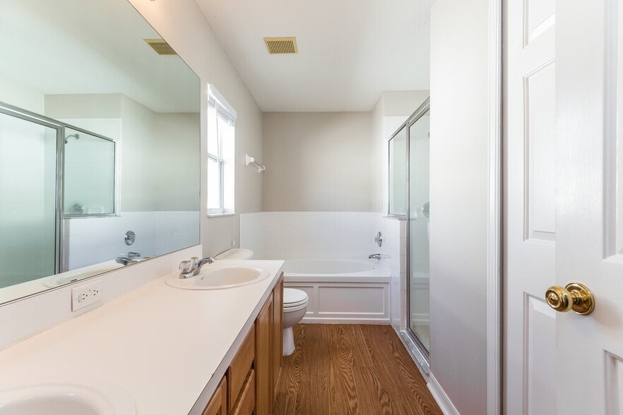 Building Photo - 12008 Butler Woods Cir