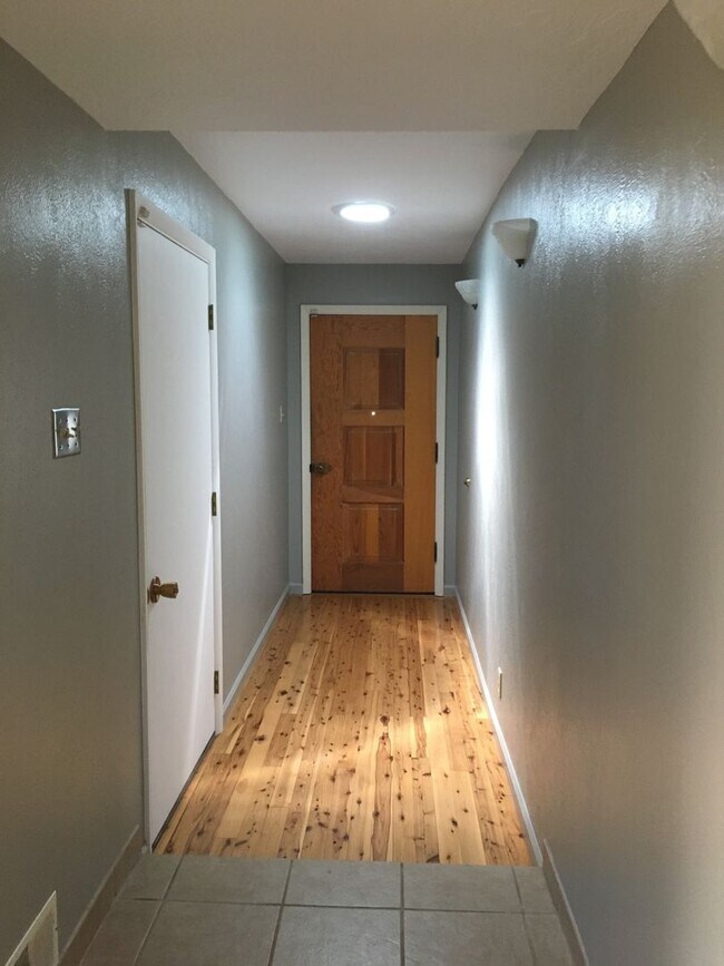 Building Photo - 133 La Placita Circle - Lease Only