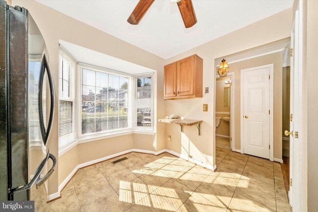 Building Photo - 310 Harry S Truman Dr