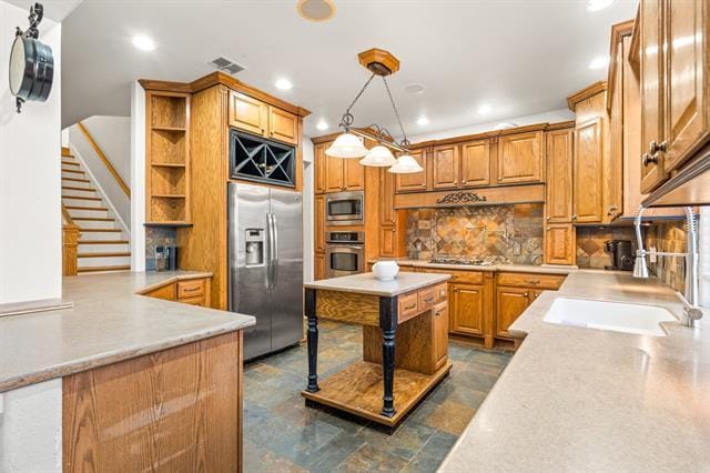 Building Photo - 1370 Meadows Ave