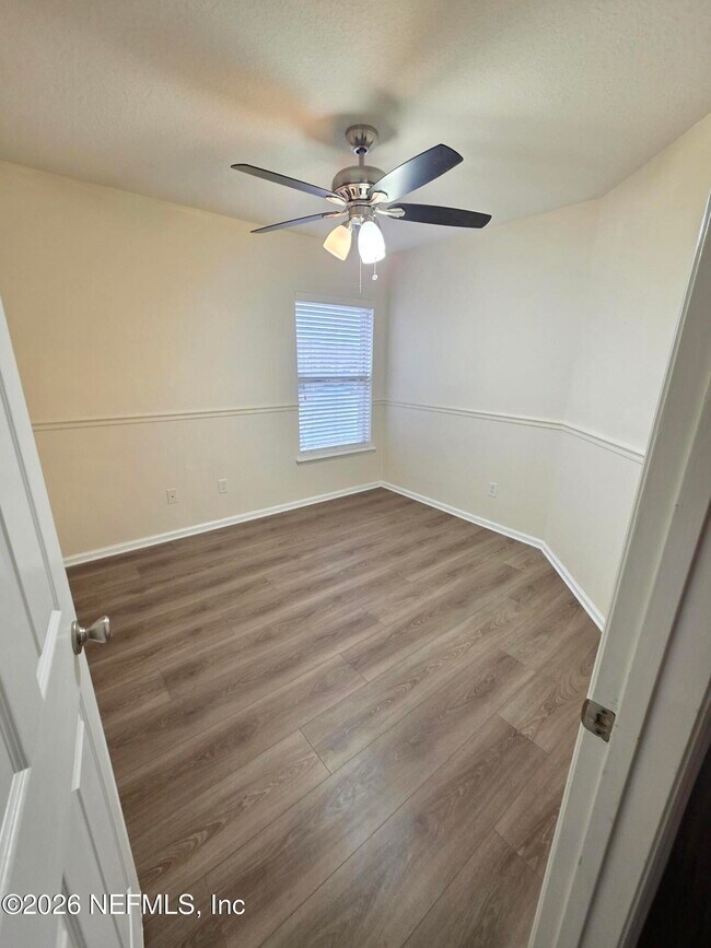 Building Photo - 104 Crete Ct