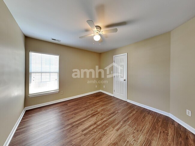 Building Photo - 636 Long Melford Dr