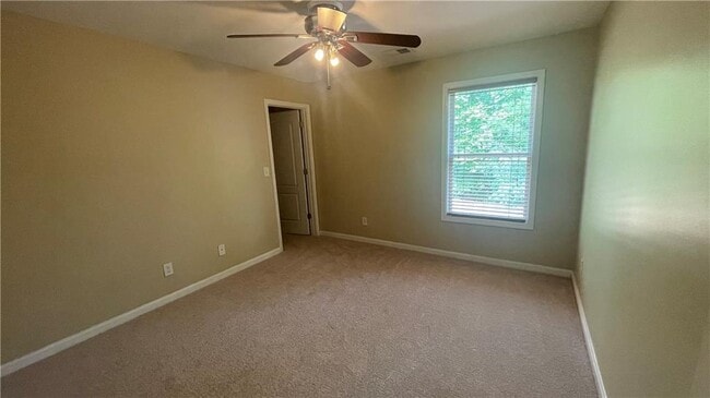 Building Photo - 2066 Peach Shoals Cir