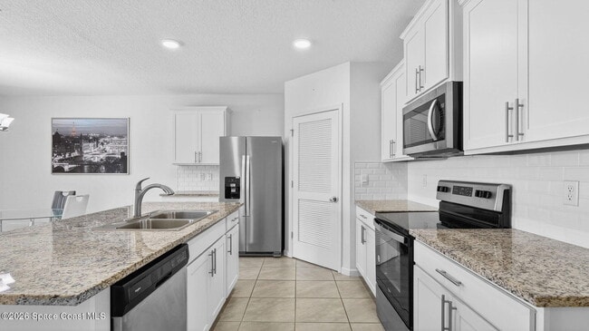 Building Photo - 7114 Topaz Dr