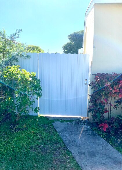 Entrance - 3526 NW 16th Ter