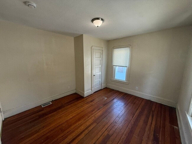 Building Photo - 242-244 Orange Street