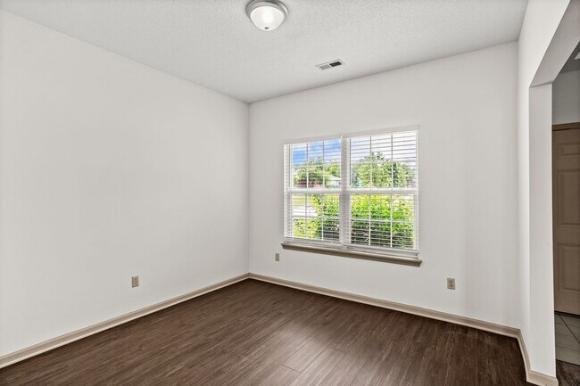Building Photo - 3256-3258 Wind River Cir.