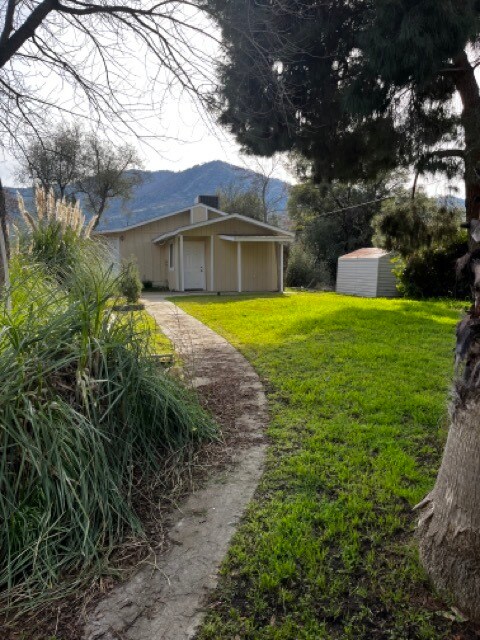 Building Photo - 40671 Old Three Rivers Rd