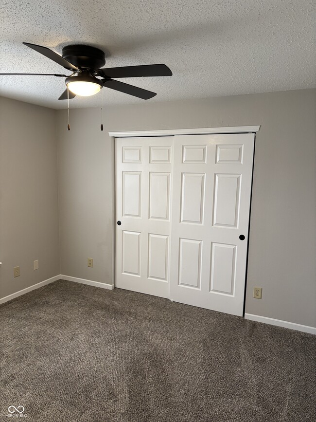 Building Photo - 1380 King Maple Dr