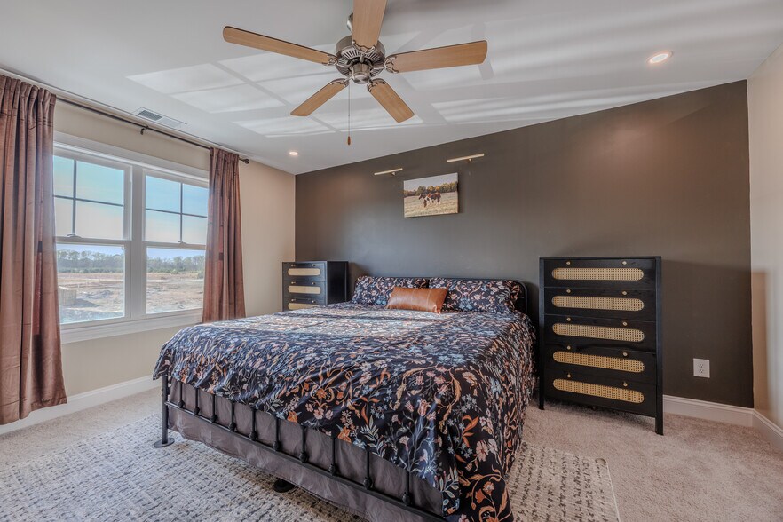 Building Photo - 328 Peeler Cir