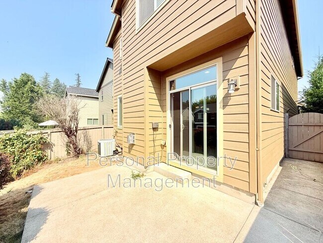 Building Photo - 3326 NW 47th Dr
