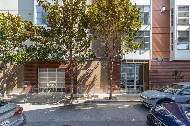 Primary Photo - 33 Clementina St