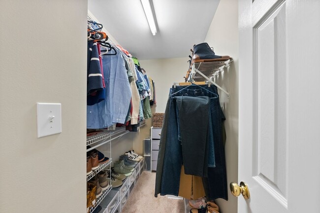 Building Photo - 9429 Shallcross Way