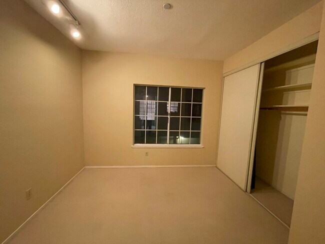 Bedroom #3 - 979 Belmont Ter