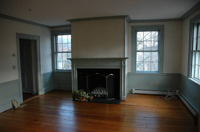 Building Photo - 148 High St