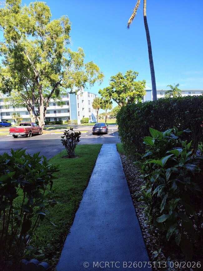 Building Photo - 7680 NW 18th St