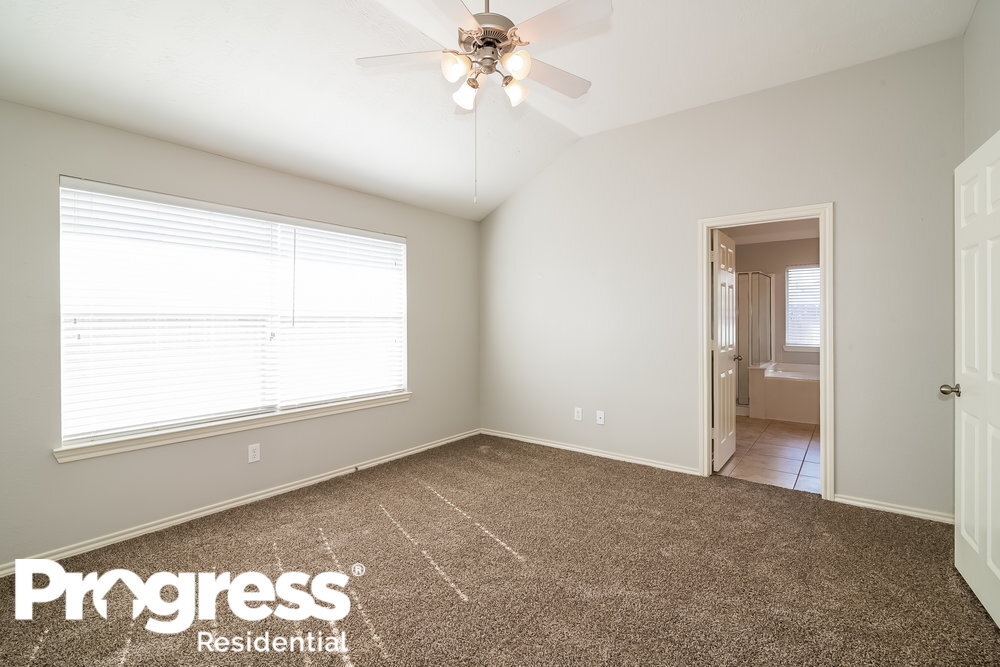 Building Photo - 16419 Great Ridge Ct